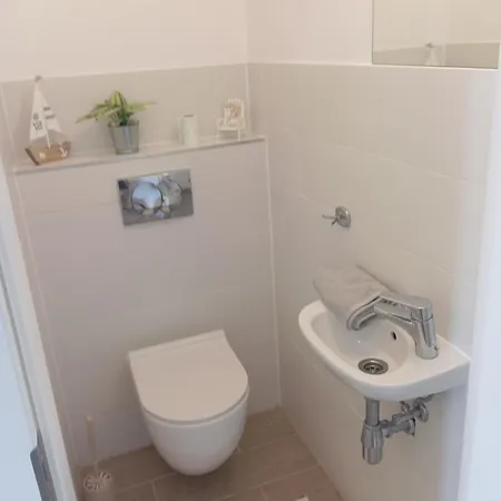 Βίλα Vadrozsa, Privatgarten Mit Seeblick *