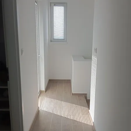 Vadrozsa, Privatgarten Mit Seeblick * Balatonakali